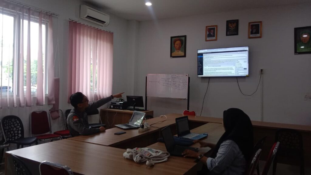 Pelatihan Pengelolaan Artikel Website WordPress untuk Tim Media Prodi Ekonomi Pembangunan UMRI